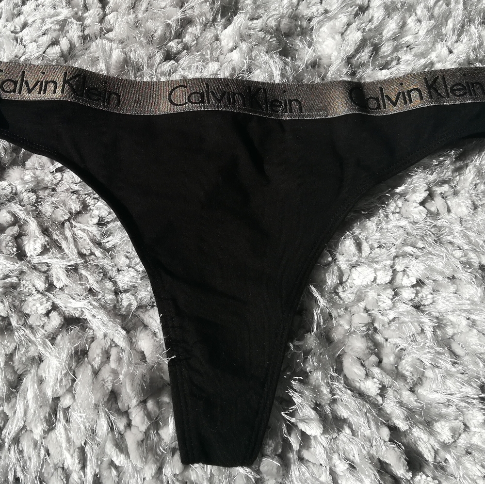 Calvin klein Thong underwear NWT